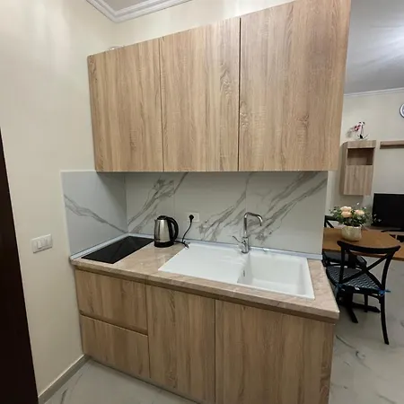 Joana Prestige Tirana